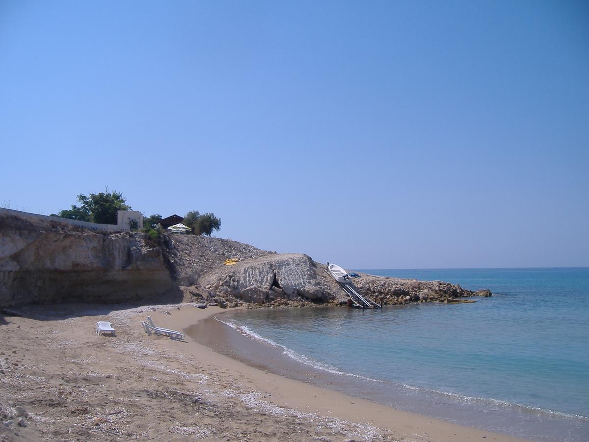 Theresa Hotel At Karpaz Peninsula Ayia Trias Kültér fotó